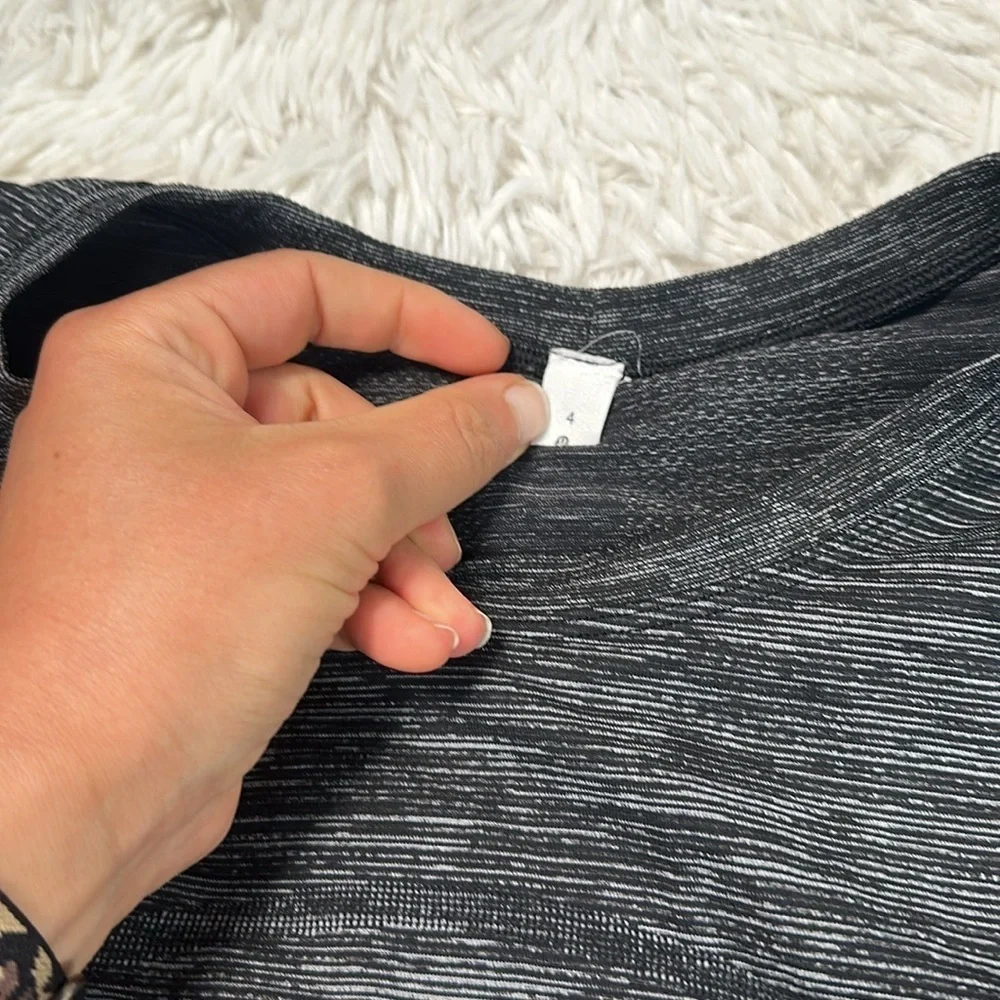 Lululemon Swiftly Relaxed Long Sleeve Black / White / Black
